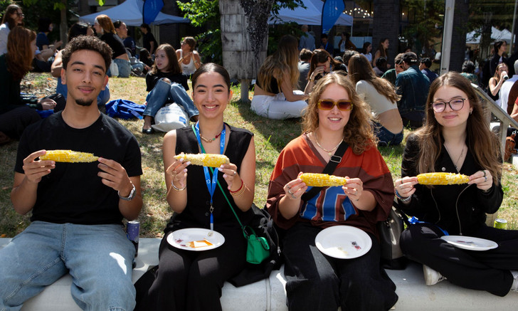 The student community enjoys the back-to-school activities at Place Publique on the Mountain campus for fall 2025.
