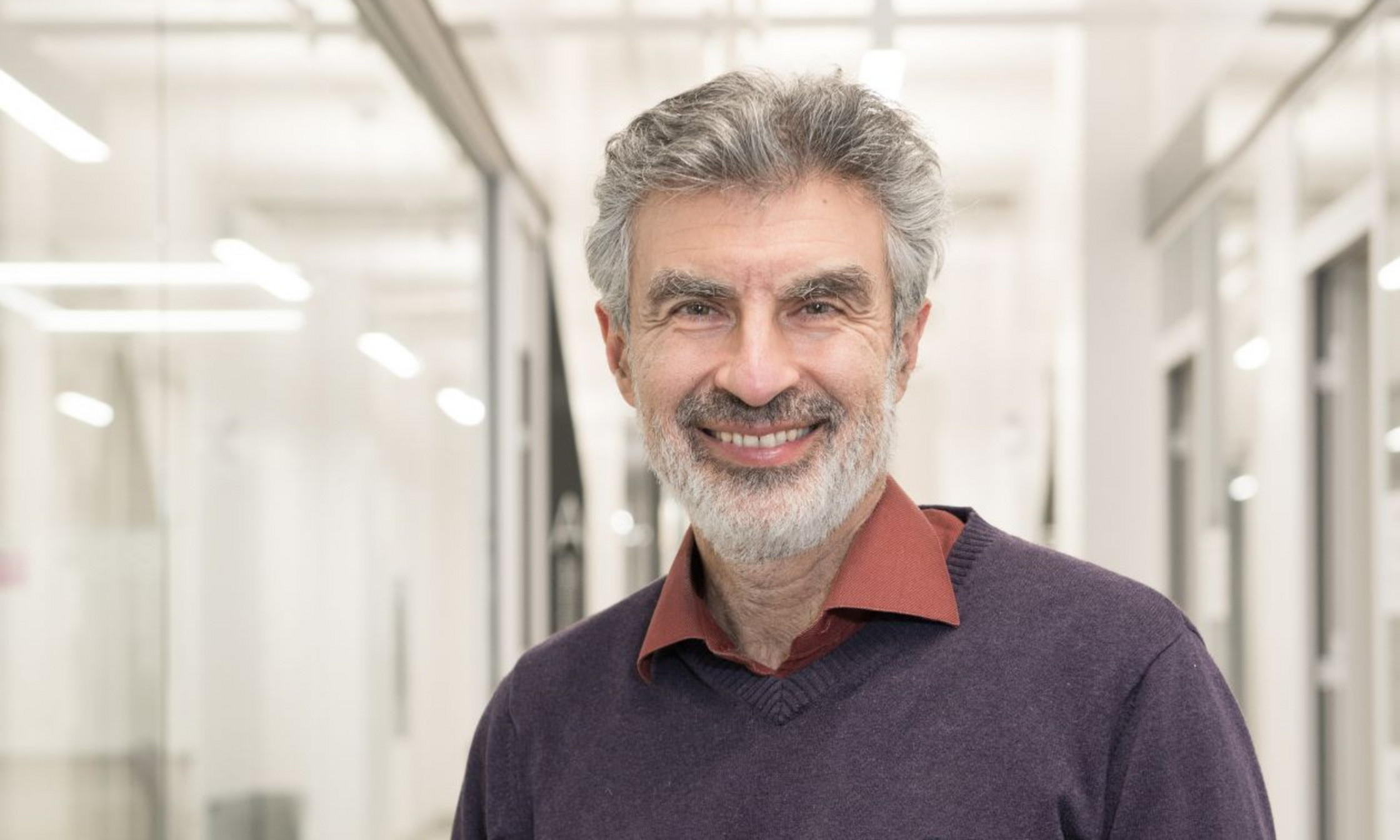 Yoshua Bengio