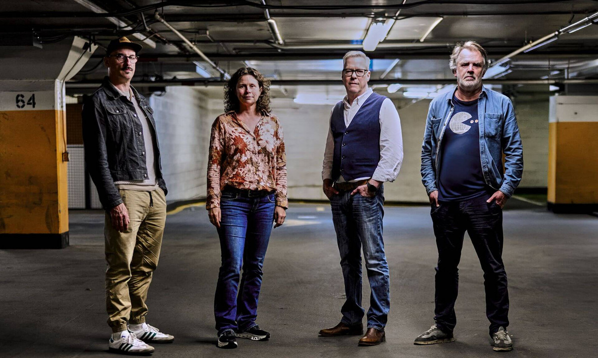De gauche à droite: Martin Michaud, Roxanne Bouchard, Hervé Gagnon et Patrick Senécal