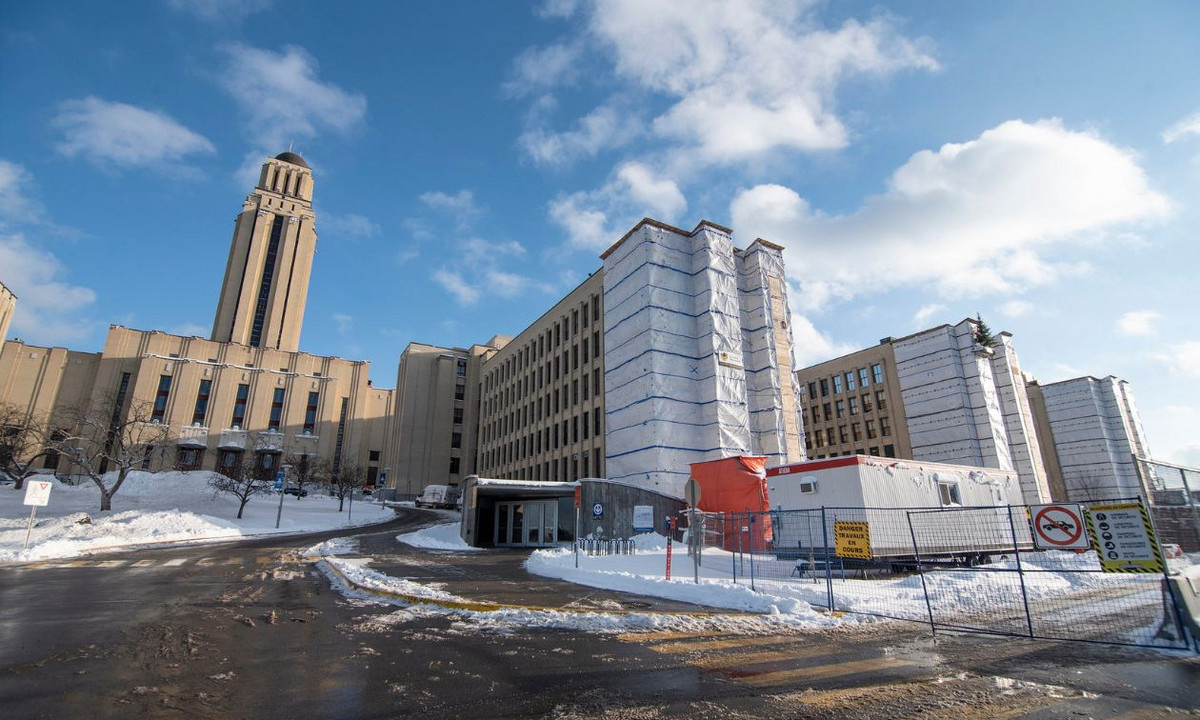 Le chantier au pavillon Roger-Gaudry.