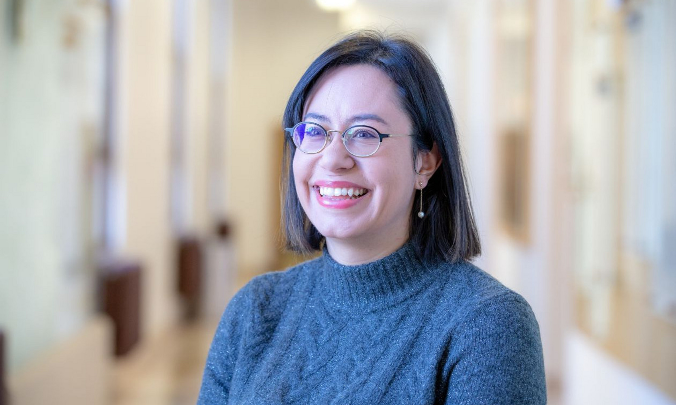 Julie Hlavacek-Larrondo