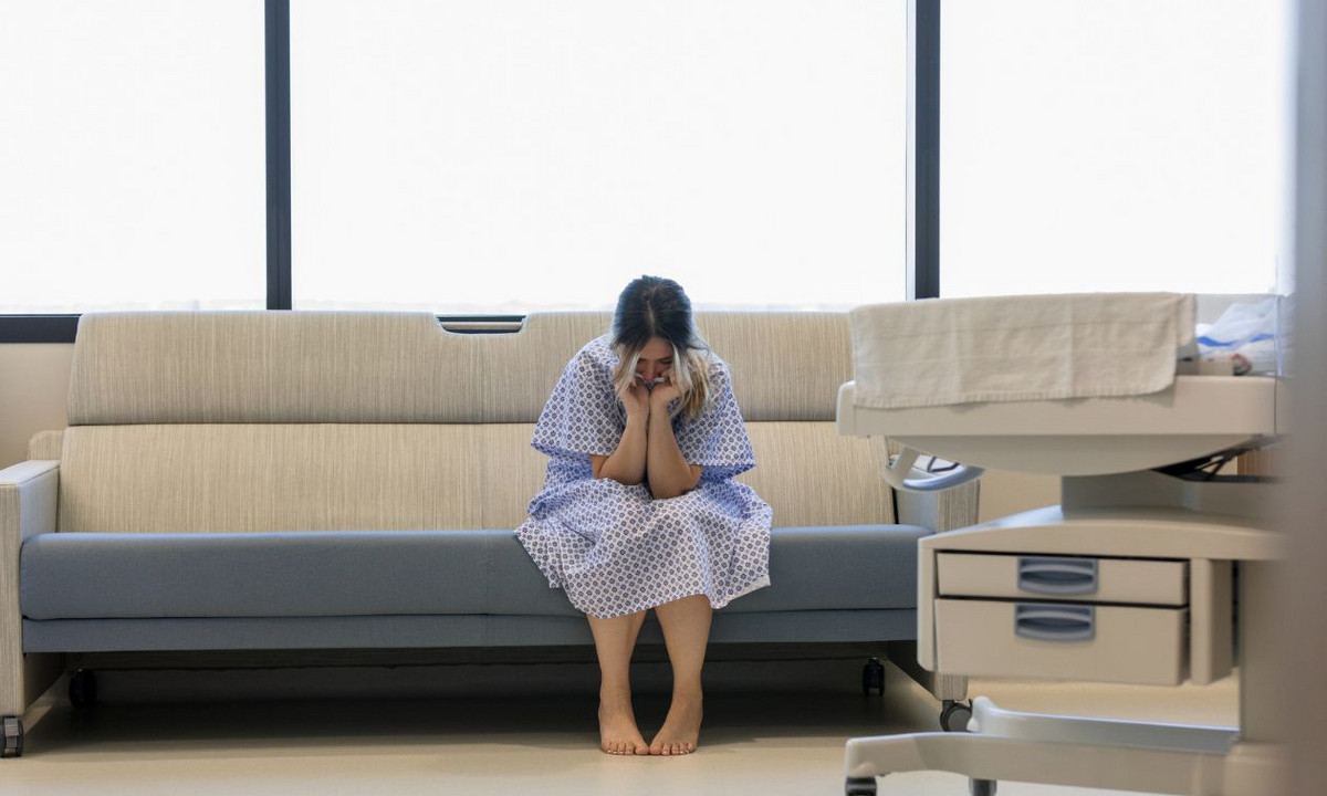 Les personnes vivant avec une ou des maladies rares font face à des défis colossaux, tant pour ce qui est des soins que sur les plans personnel et professionnel.
