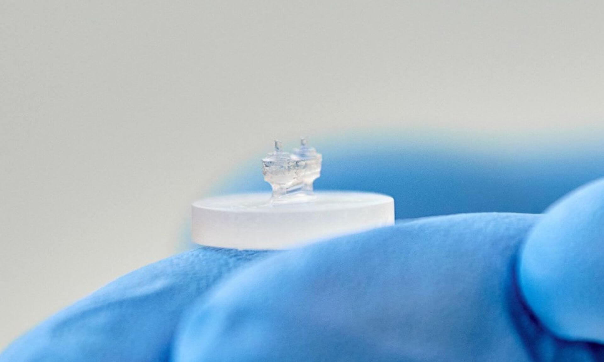 In previous research, the researchers created "hearts on a chip," ring-shaped devices 3D-printed using a bio-ink containing the patient's own stem cells.