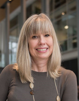 Julie Carrier