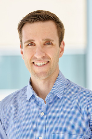 Nicholas Chadi, professeur adjoint de clinique à l'Université de Montréal ainsi que pédiatre et clinicien-chercheur au CHU Sainte-Justine.