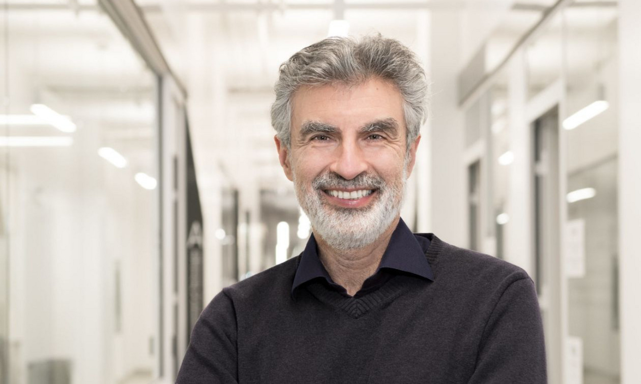 Yoshua Bengio