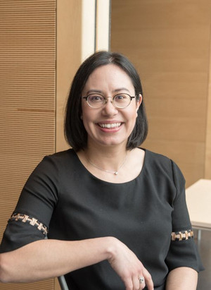 Julie Hlavacheck-Larrondo